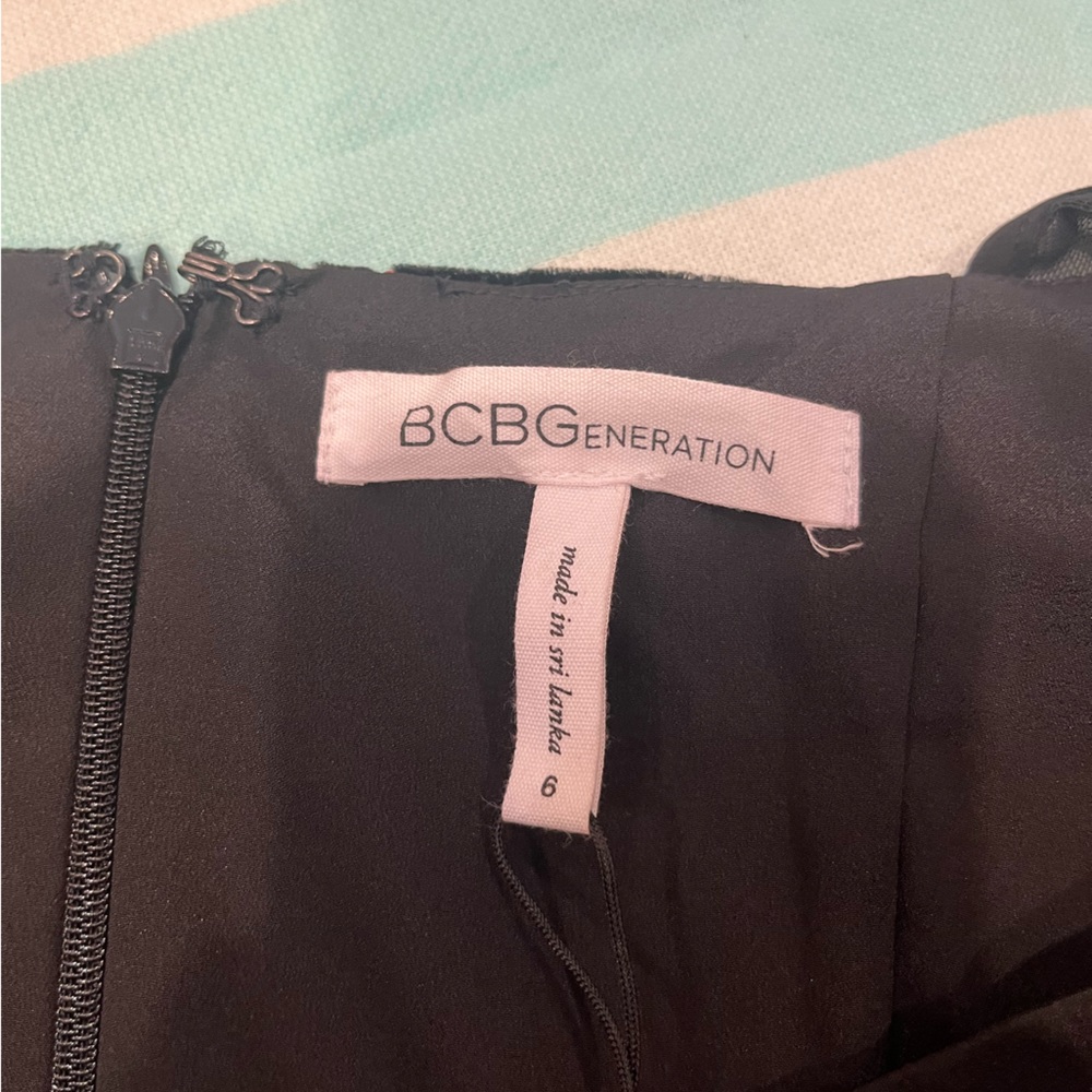 BCBG - Picture 4 of 4